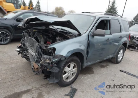 2010 Ford Escape Xlt from USA, damaged, VIN 1FMCU0DG3AKD43976